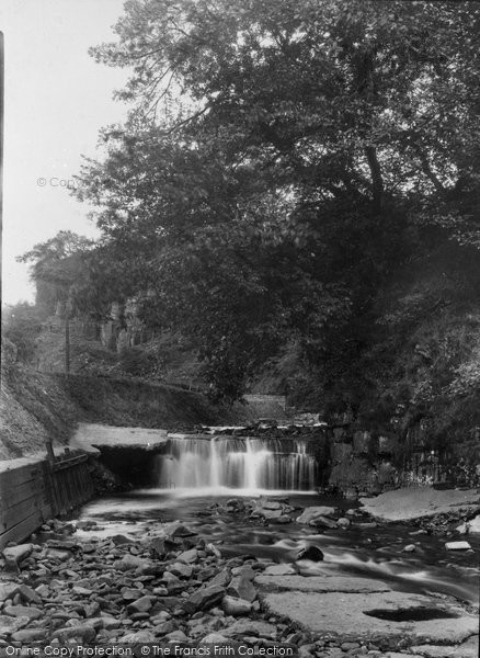 Photo of Resolven, Clydach Brook 1938