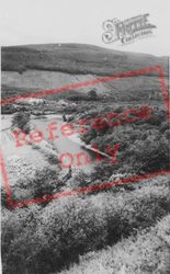 The River c.1965, Resolven
