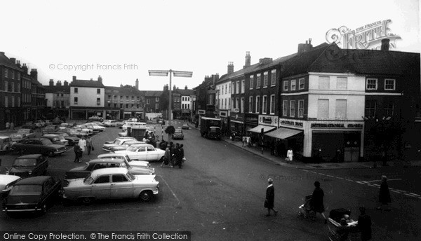 Photo of Retford, Market Square c.1965