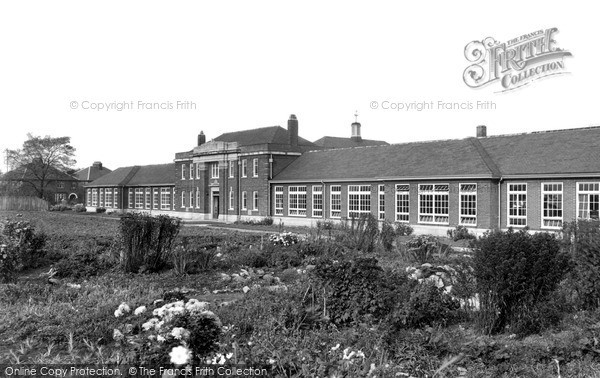 Photo of Retford, Sir Frederick Milner School c.1955