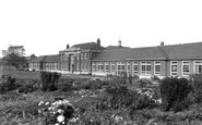 Retford, Sir Frederick Milner School c1955