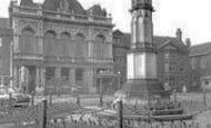 Retford, War Memorial and Town Hall c1955
