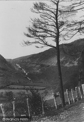 Llyn Gwyn Pass c.1932, Rhayader