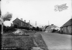 The Village 1937, Rhoose