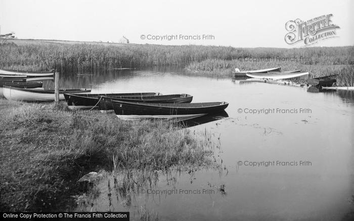 Photo of Rhosneigr, Maelog Lake 1936