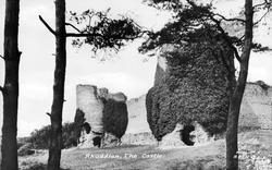 Castle Ruins c.1935, Rhuddlan