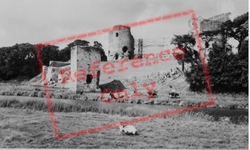 The Castle c.1965, Rhuddlan