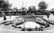 Rhyl, Botanical Gardens c1965