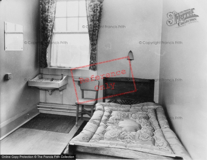 Photo of Rhyl, Colet House, Bedroom c.1960