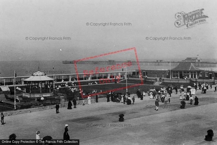 Photo of Rhyl, New Gardens 1908