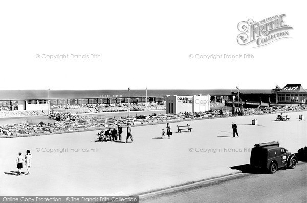 Photo of Rhyl, The Promenade 1948