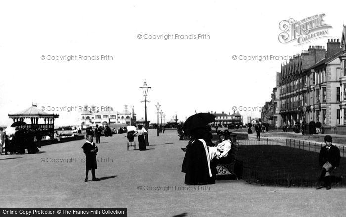 Photo of Rhyl, West Parade 1895