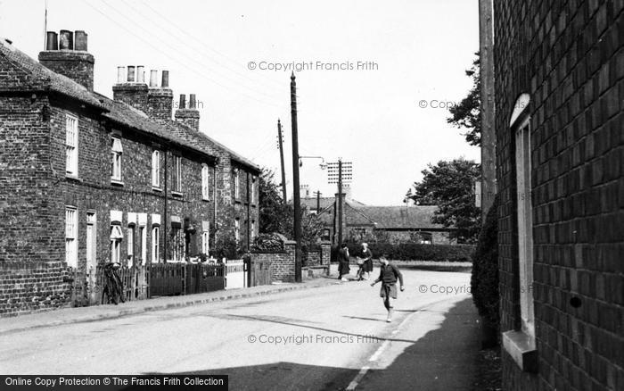 Photo of Riccall, Kelfield Road c.1955