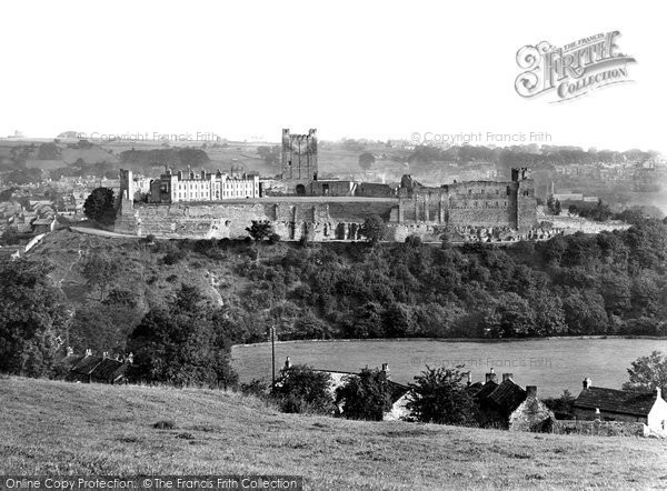 Photo of Richmond, Castle From South 1929