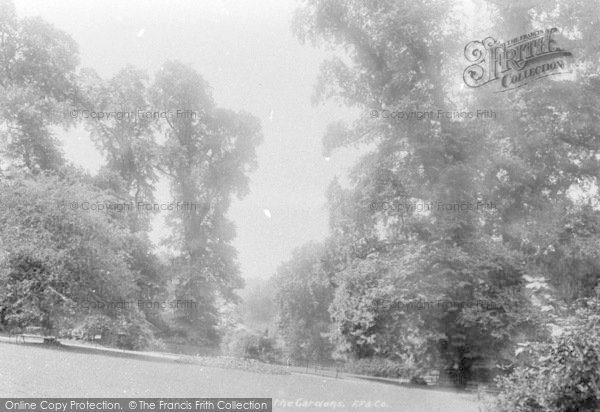 Photo of Richmond, In The Gardens 1899