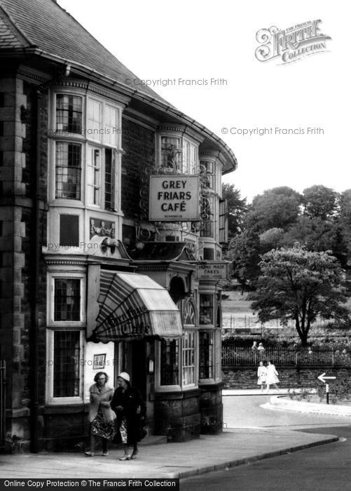 Photo of Richmond, King Street, Grey Friars Café c.1960