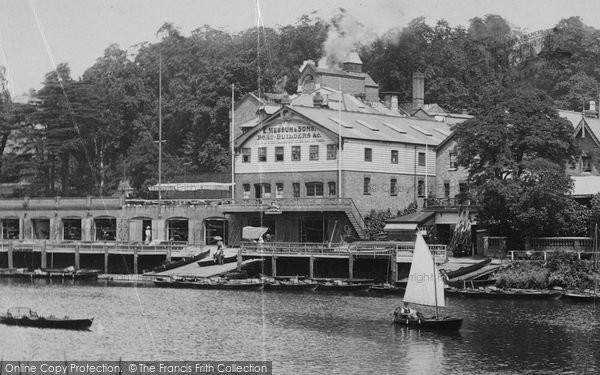 Photo of Richmond, Messum's Boatyard 1899