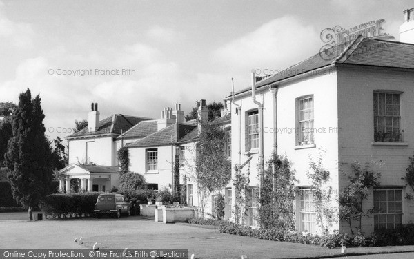 Photo of Richmond, Park, Pembroke Lodge c.1960