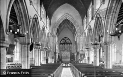 St Mary's Church Interior 1923, Richmond