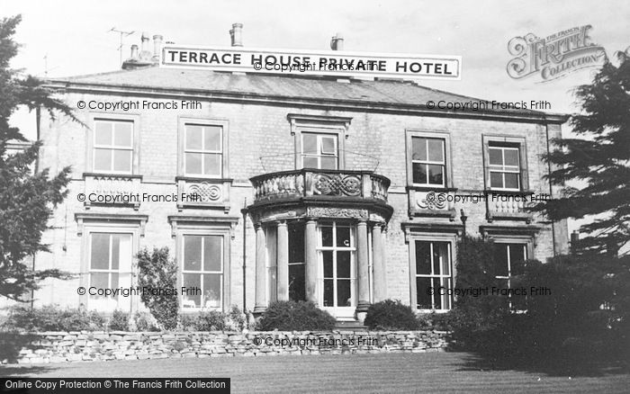Photo of Richmond, Terrace House Private Hotel c.1960