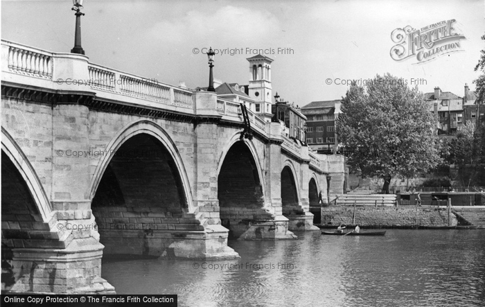 Photo of Richmond, The Bridge c.1950