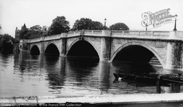 Photo of Richmond, The Bridge c.1960