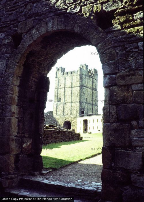Photo of Richmond, The Castle Keep c.1985