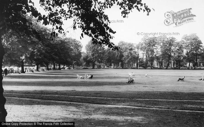 Photo of Richmond, The Green c.1965