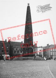 The Obelisk c.1955, Richmond