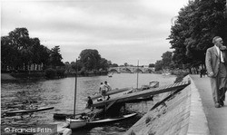 The River Thames c.1950, Richmond