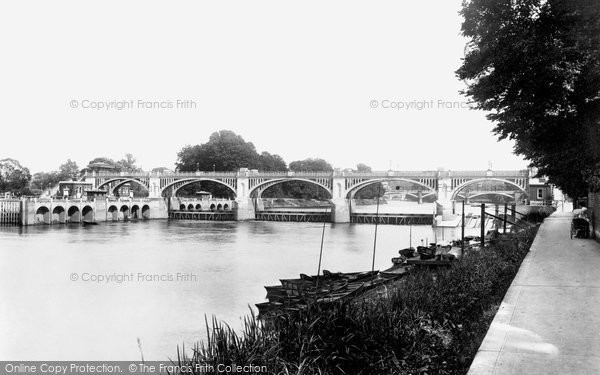 Photo of Richmond, Three Bridges 1899