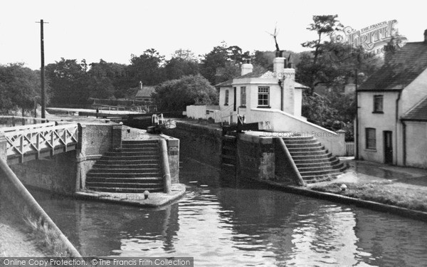 Photo of Rickmansworth, Batchworth Lock, Grand Union Canal c.1950