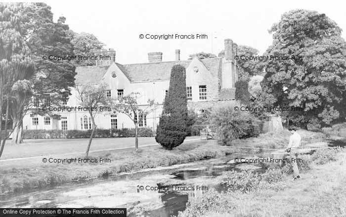 Photo of Rickmansworth, Bury Gardens c.1960