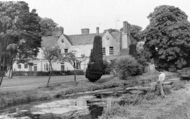 Bury Gardens c.1960, Rickmansworth