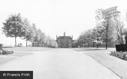 Royal Masonic School Entrance c.1950, Rickmansworth