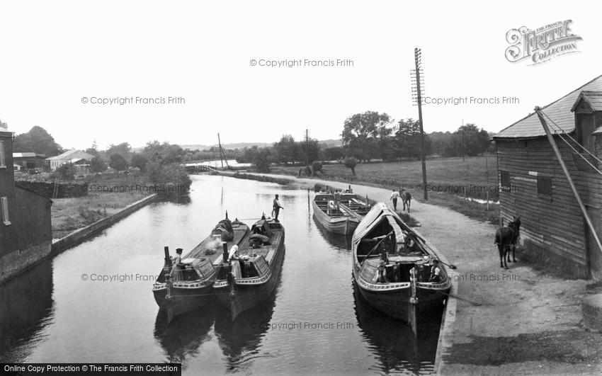 Rickmansworth, the Grand Junction Canal 1921