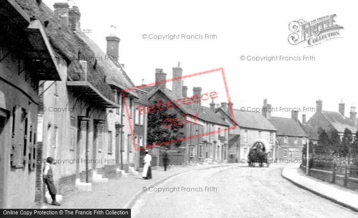 Photo of Ringwood, Christchurch Street 1900