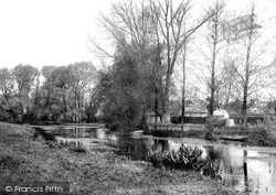From The South 1900, Ringwood
