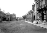 Market Place From High Street 1900, Ringwood
