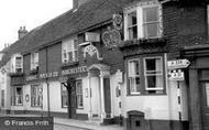 The Crown Hotel c.1960, Ringwood