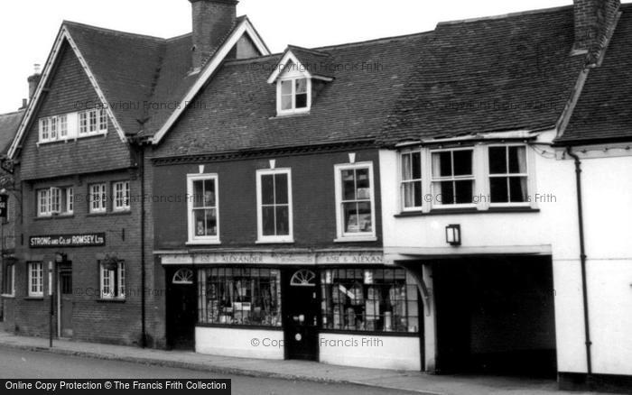 Photo of Ringwood, The George Inn And Ironmongers, Market Place c.1960