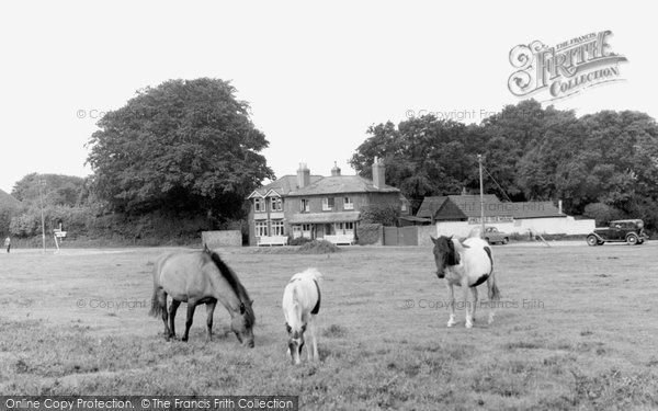 Photo of Ringwood, The Kettle Tea House, Picket Post c.1955