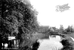 The Millstream 1900, Ringwood