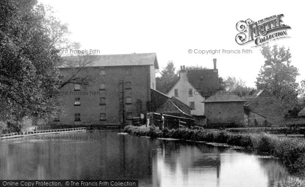 Photo of Ringwood, The Millstream 1900