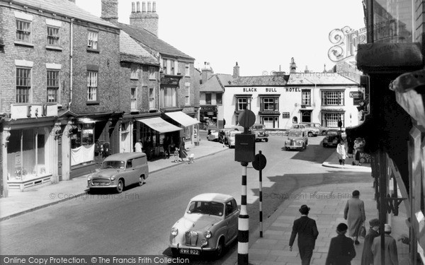 Photo of Ripon, Queen Street c.1960