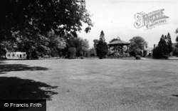 Spa Gardens c.1960, Ripon