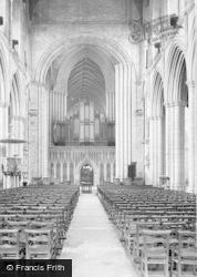 The Cathedral, Nave East 1914, Ripon