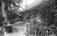 Moss Cottage 1893, River Wye