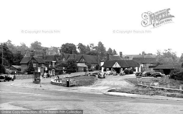 Photo of Riverhead, The Square c.1950