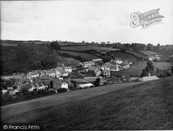 The Village 1930, Roadwater